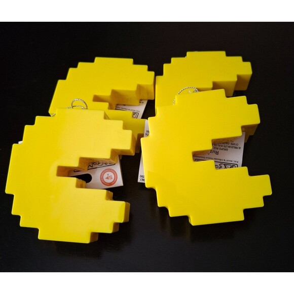 Lot 0f 4 New Pac Man Yellow Game Figures Christmas Ornament  Decor 2024 Ruz - Picture 1 of 9
